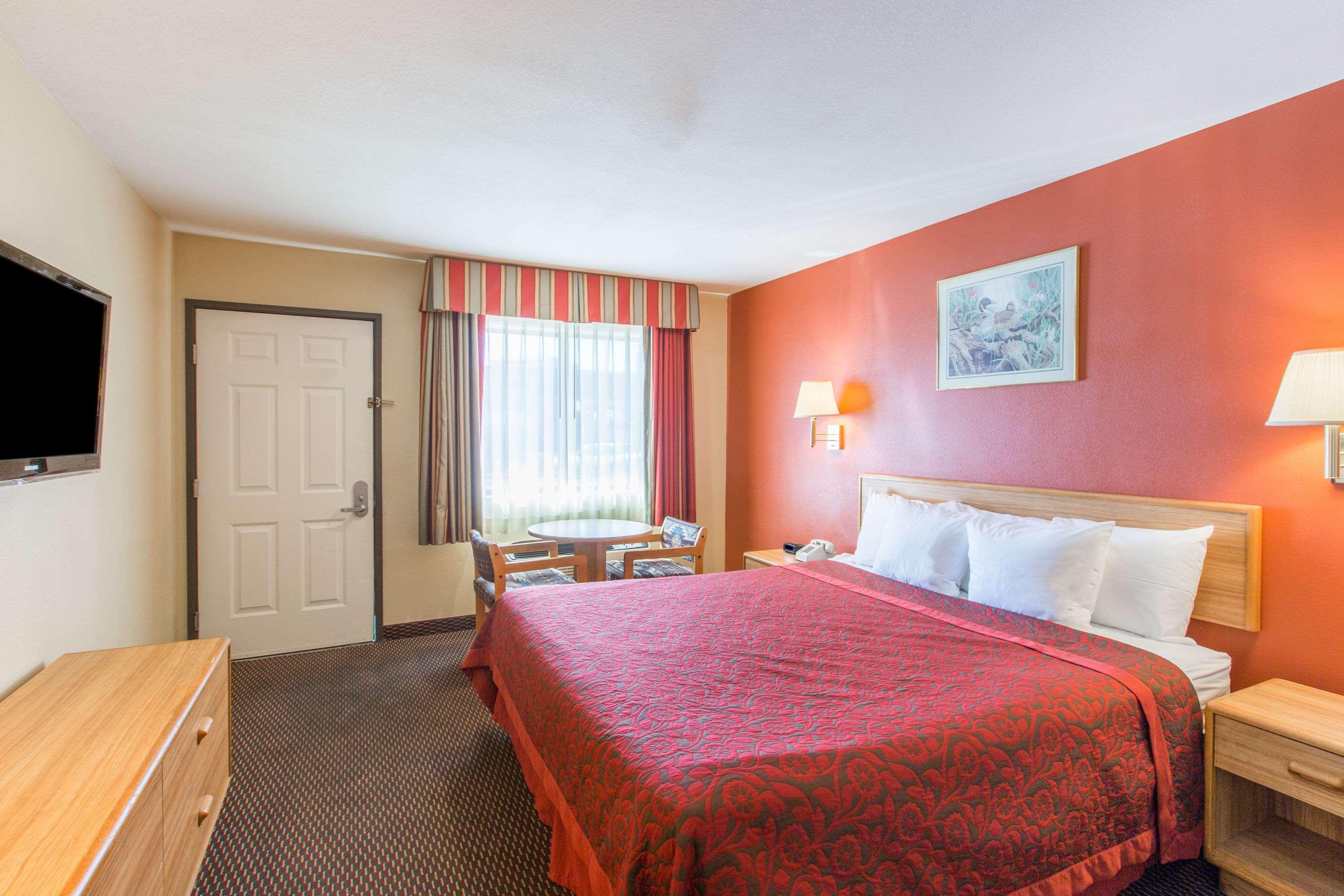Days Inn By Wyndham Tucson Airport Drexel Heights Buitenkant foto
